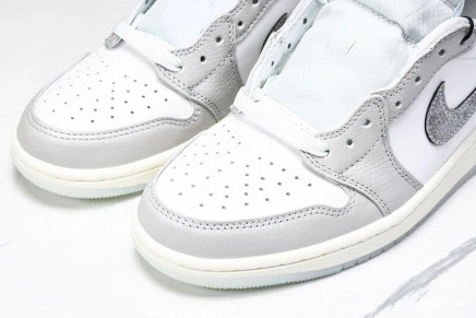 Hyperoad JORDAN Low AIR 1 0706